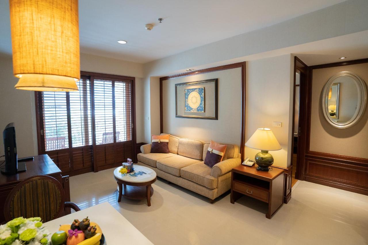 Centre Point Sukhumvit Thong-Lo Banguecoque Exterior foto