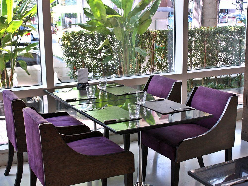Centre Point Sukhumvit Thong-Lo Banguecoque Exterior foto